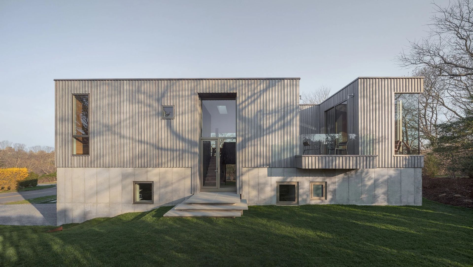 Montauk House banner