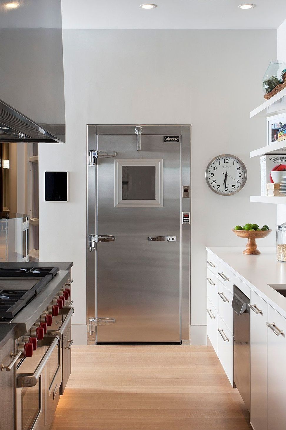 imgi10Lake-Austin-residence-kitchen-3.jpg