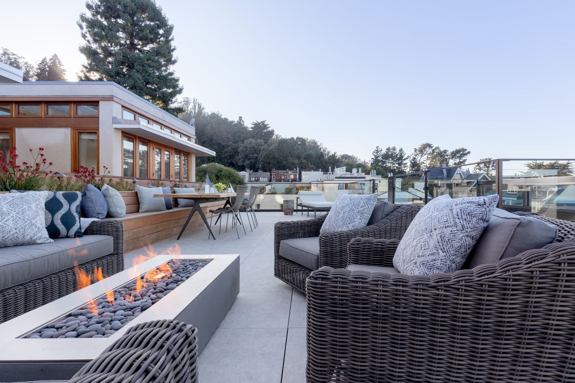 imgi1512-Exterior-Patio.jpg