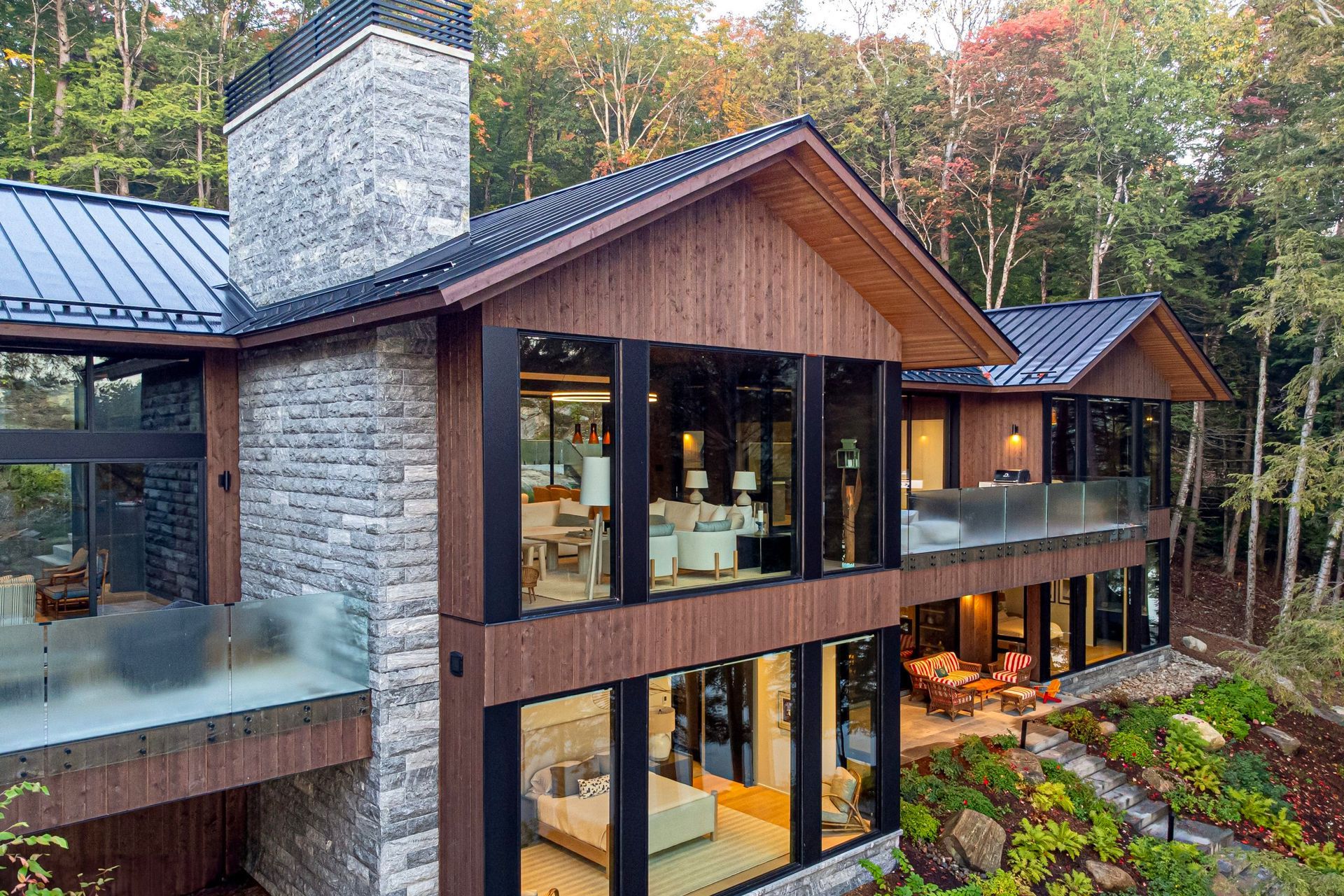 imgi15SLANT-CABIN-COTTAGE-02-scaled.jpg