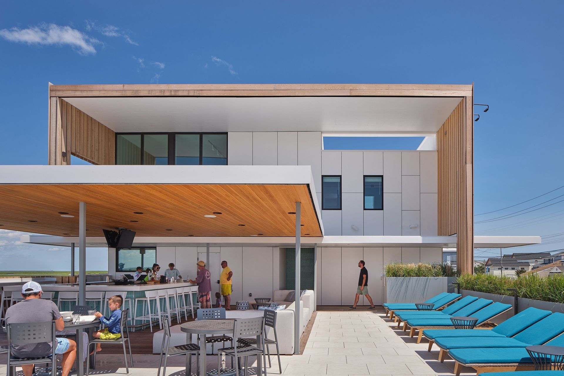 imgi18brigantine-marina-paddle-club-deck-bar-lounge.jpg