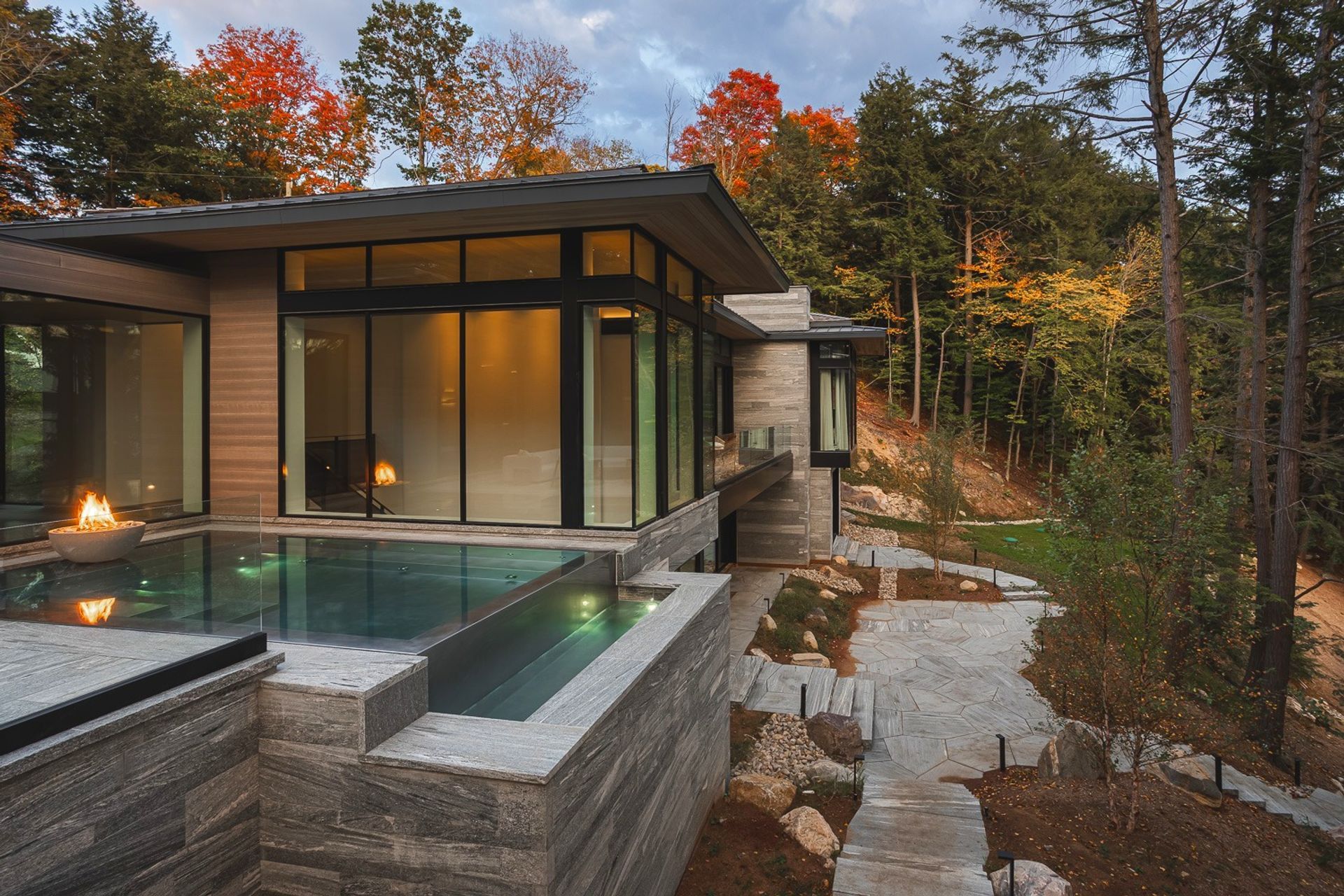 imgi25Bellevue-Bay-Cottage-41.jpg