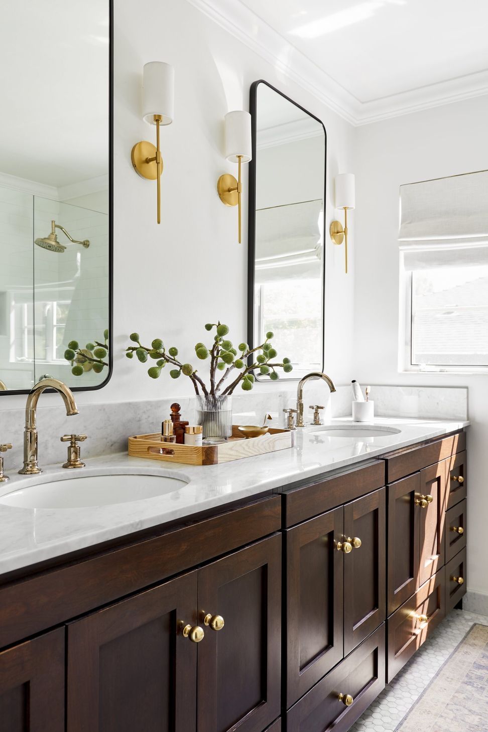 imgi442Bobby-BerkDesign-InteriorTraditional-EclecticPrimary-Suite5-2560x3413.jpg