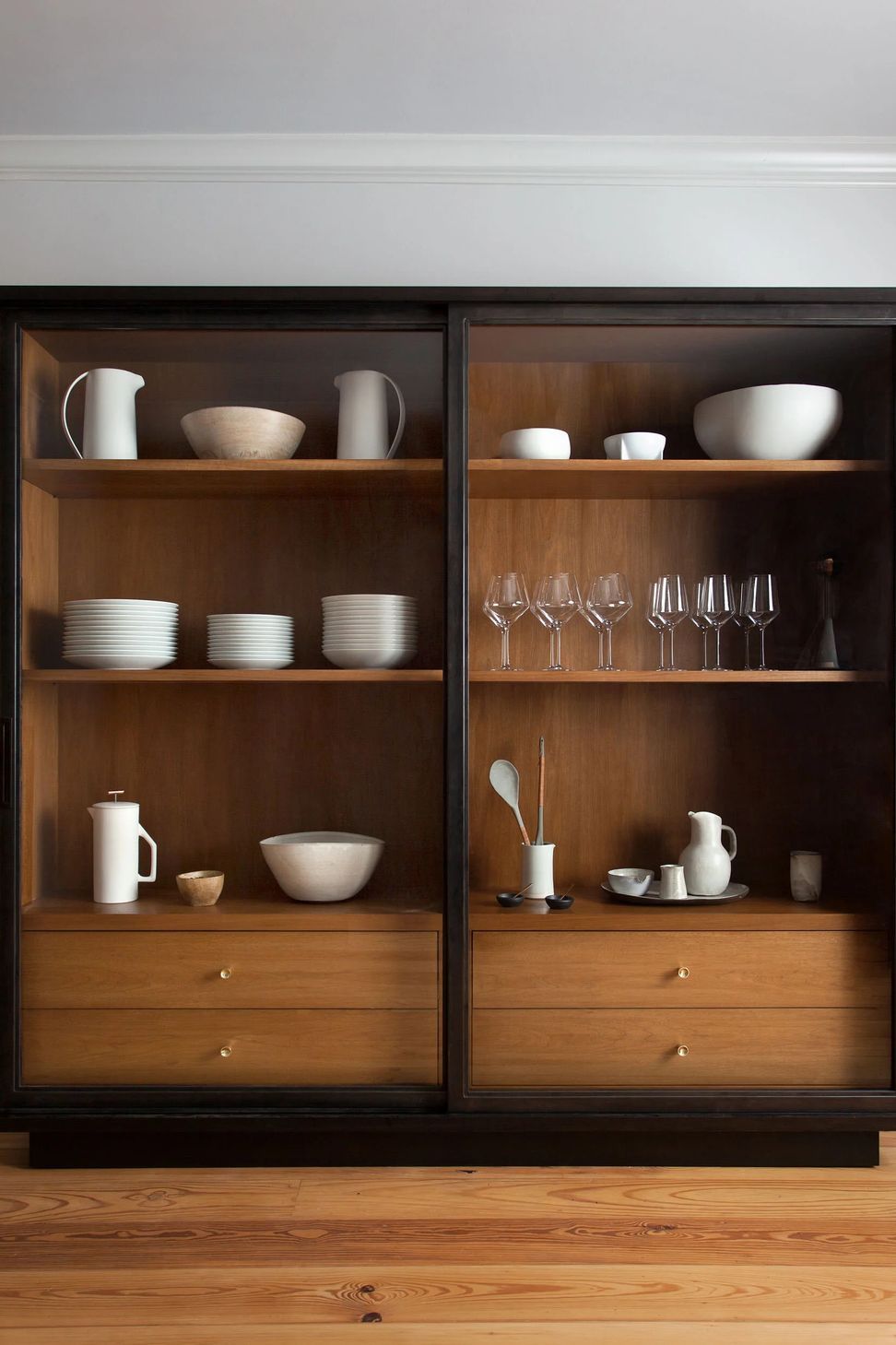 imgi47FW-Hutch.jpg