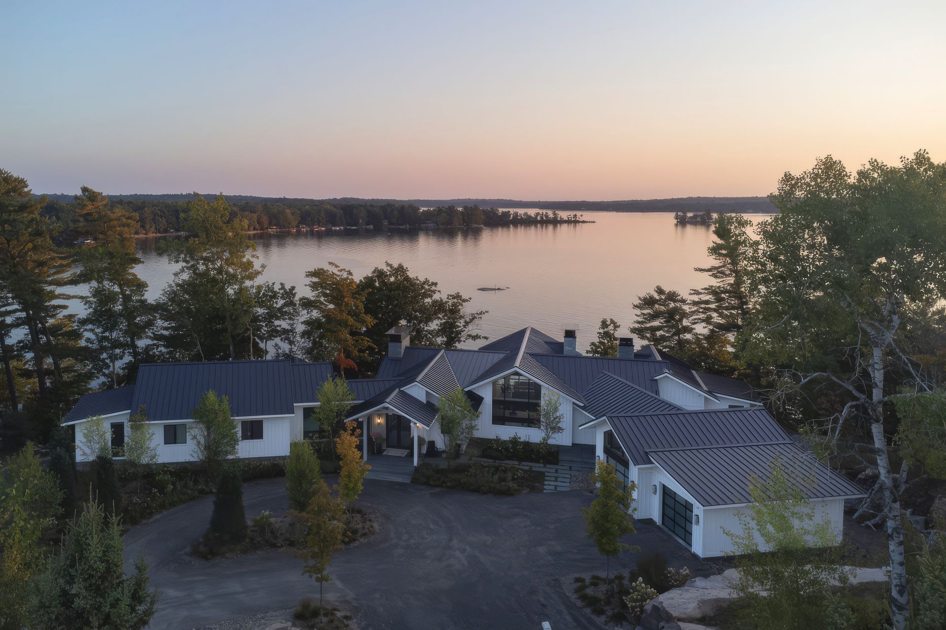 imgi49Sandy-bay-cottage-2-24-upscaled-by-Replicate.jpg