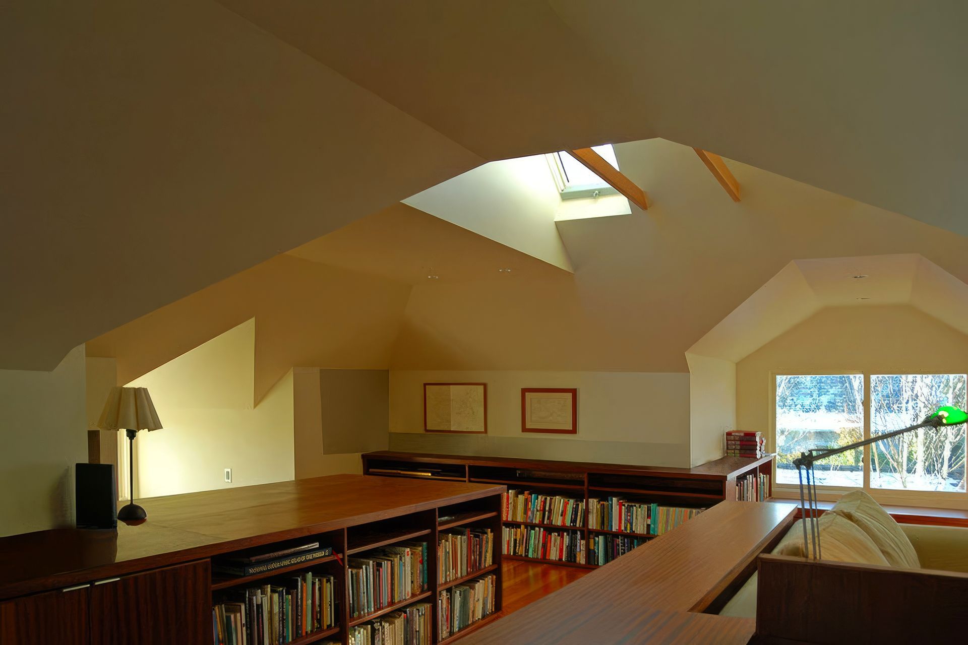 imgi4large-v5-upscaled-by-Replicate.jpg