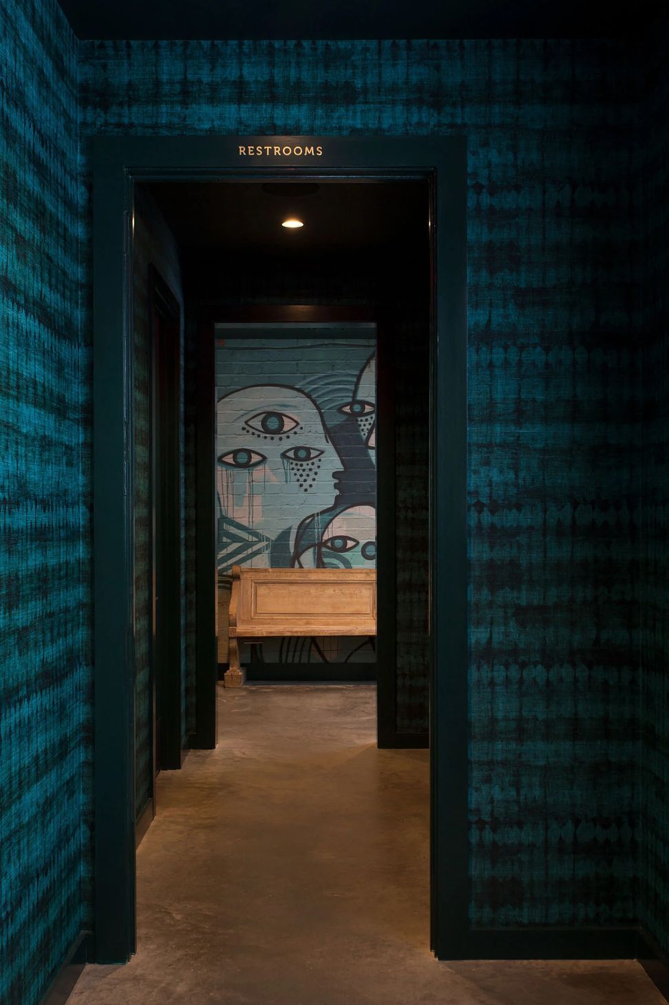 imgi55OseyoHallway.jpg