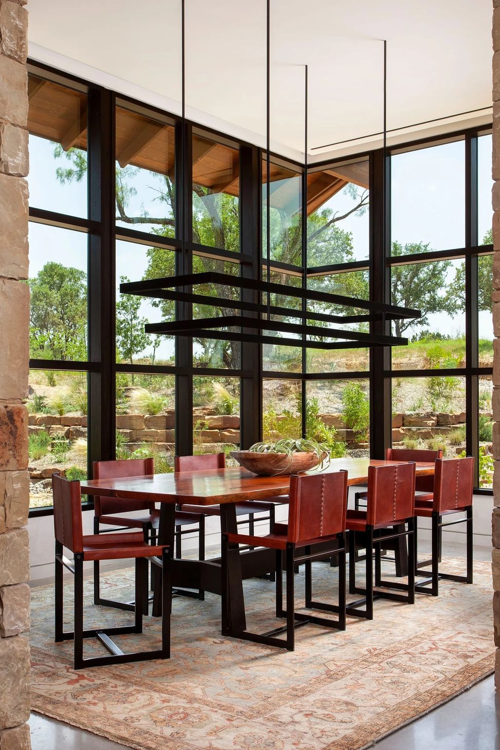 imgi5DiningRoom.jpg