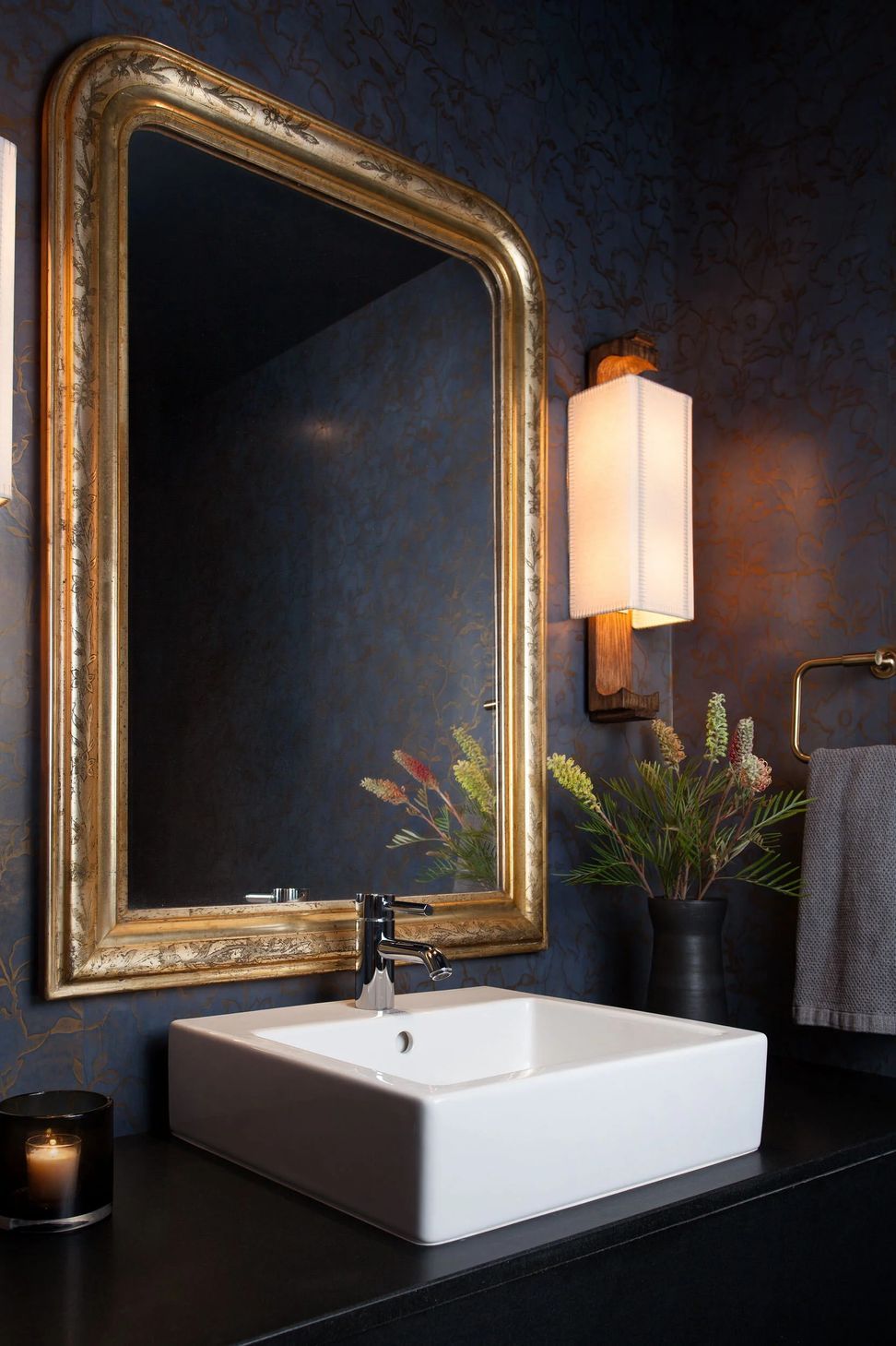 imgi65RubenPowder-Room.jpg