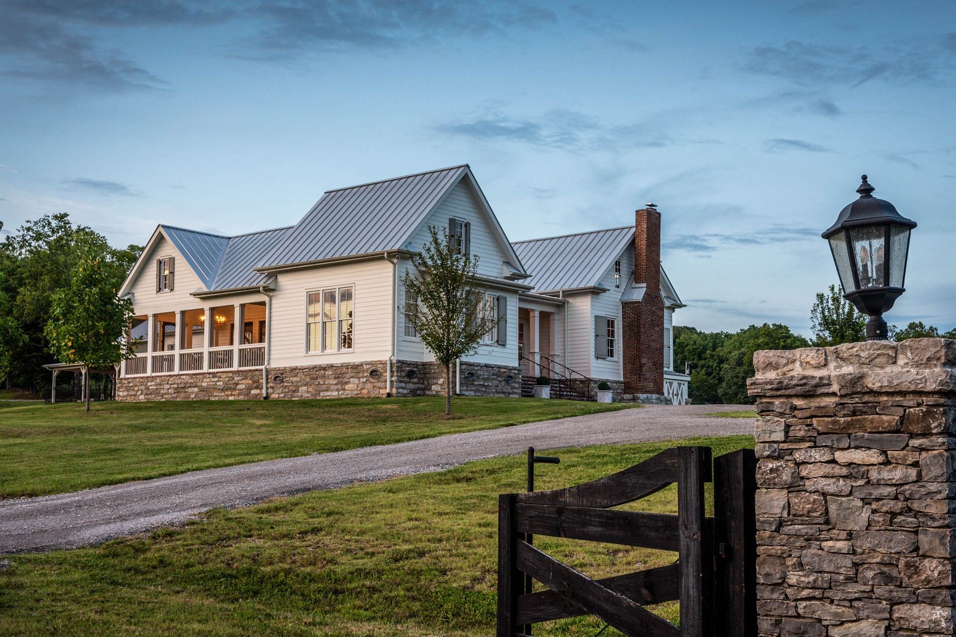 imgi7Briarwood-Farm-Farmhouse-16.jpg