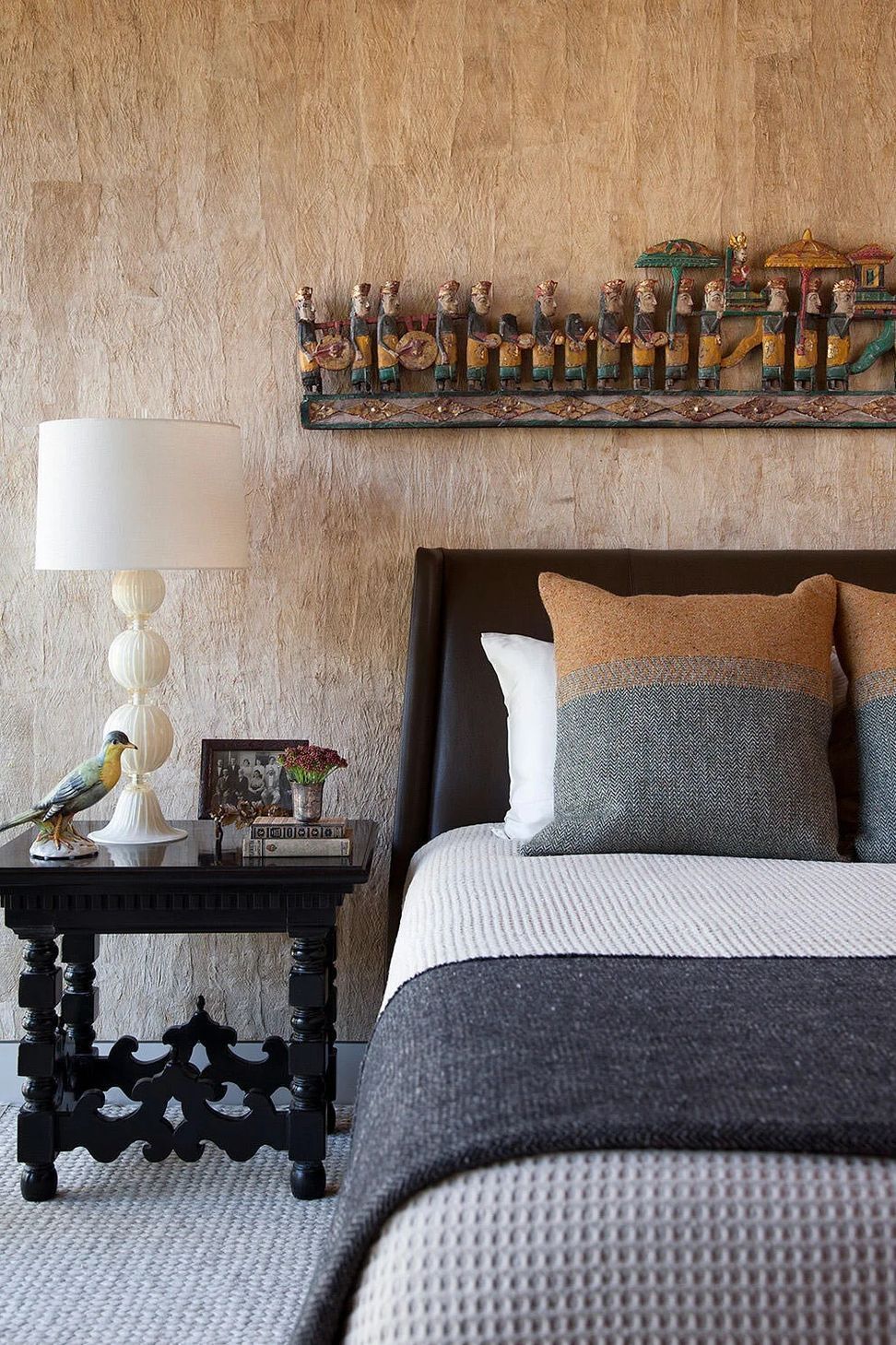 imgi85DobsonGuest-Bedroom-Nightstand-Detail.jpg