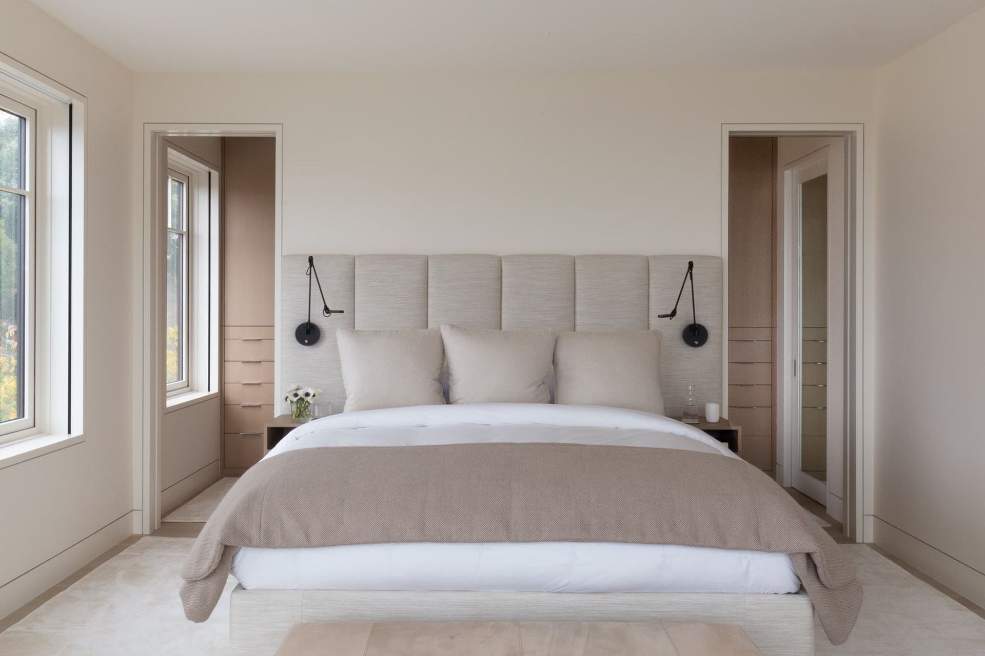 imgi906-Master-bedroom.jpg