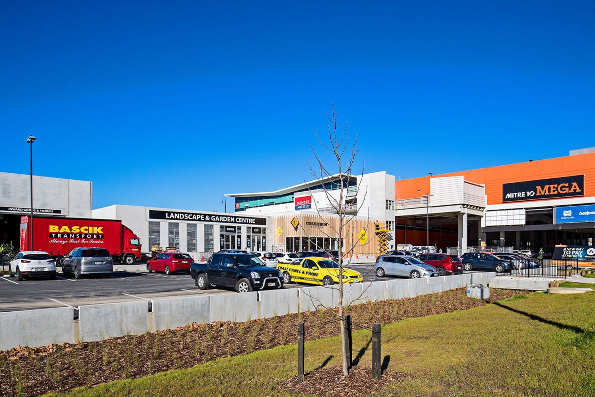 Mitre 10 Extension