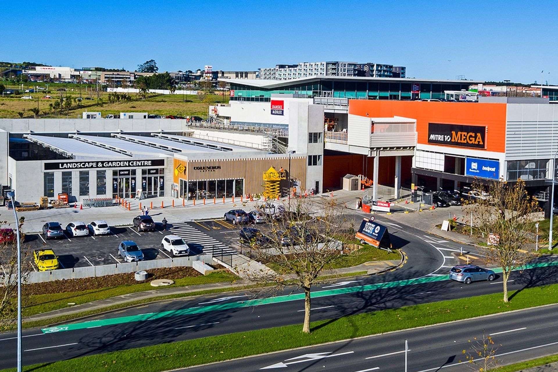 Mitre 10 Extension