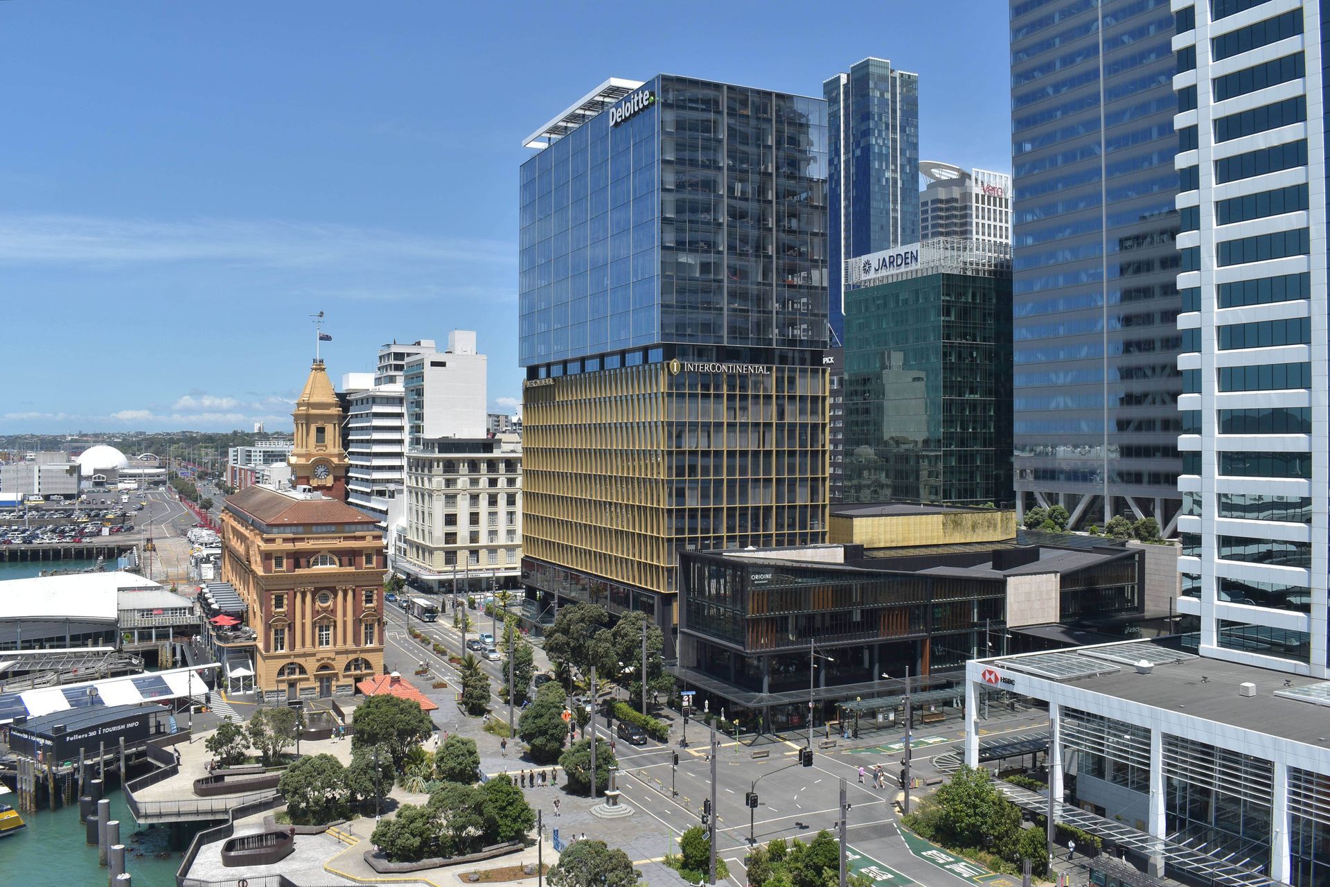 One-Queen-StrDeloitte-Centre-Exterior.jpg