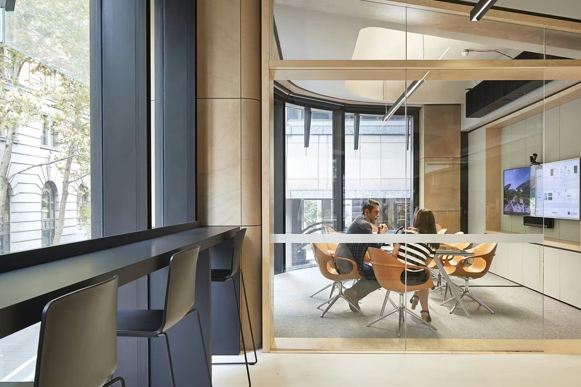 imageye-imgi23grimshaw-office-4.jpg