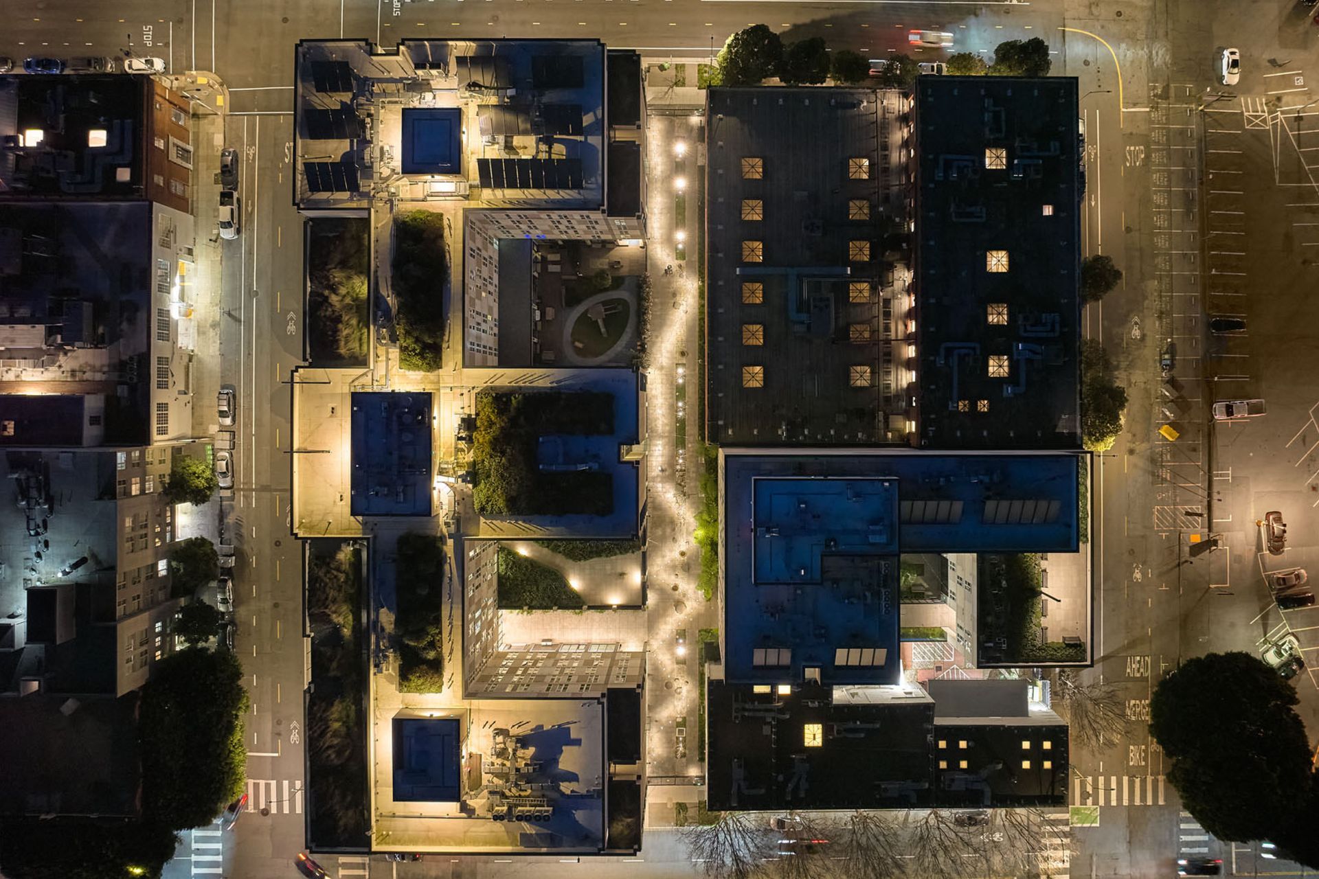 broadwaycove13.jpg