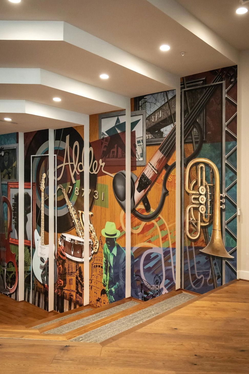 imgi4lobby-mural-det2.jpg
