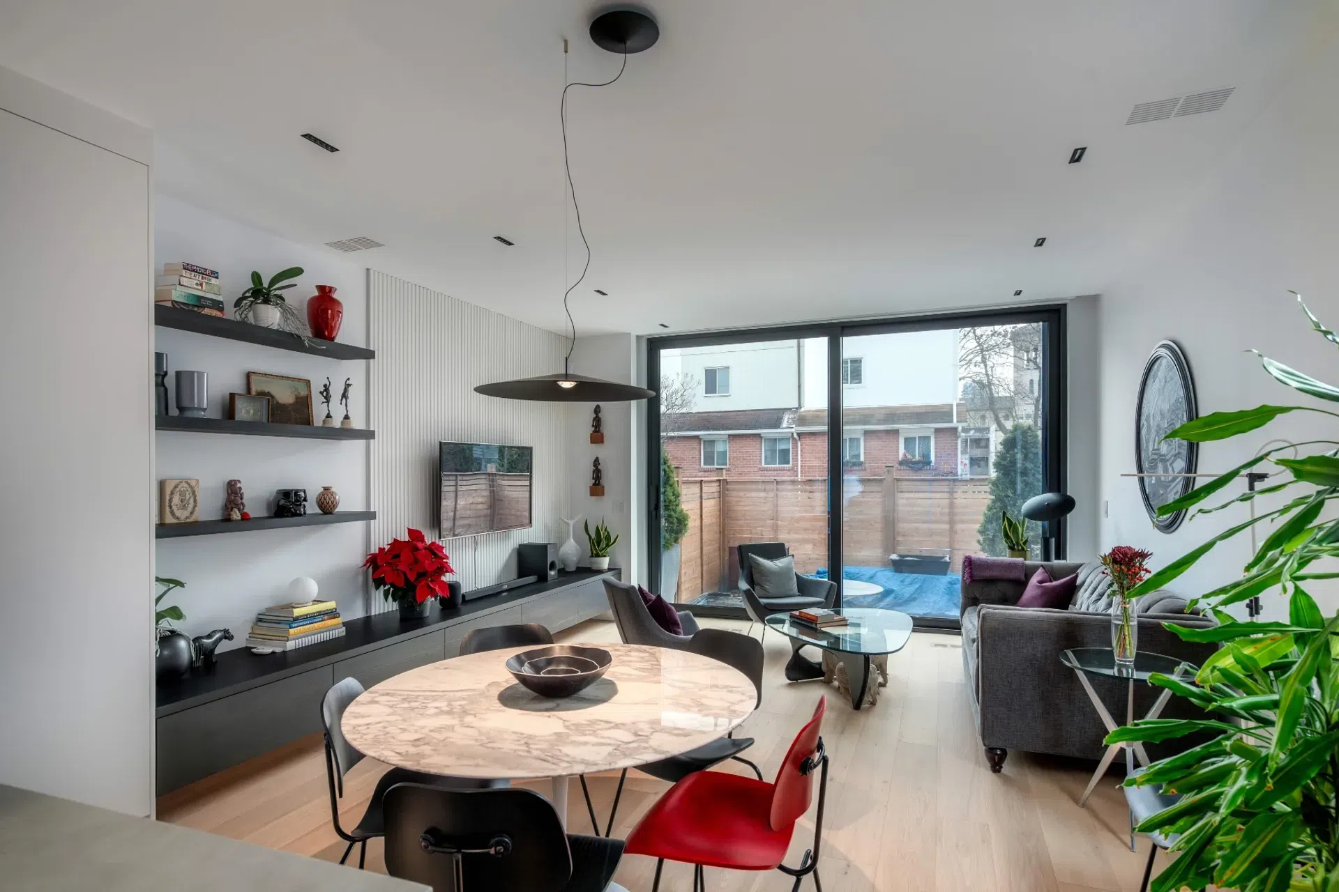 smpl-Design-Studio-359-Shuter-Street-Toronto-Smaller-Files-14.webp