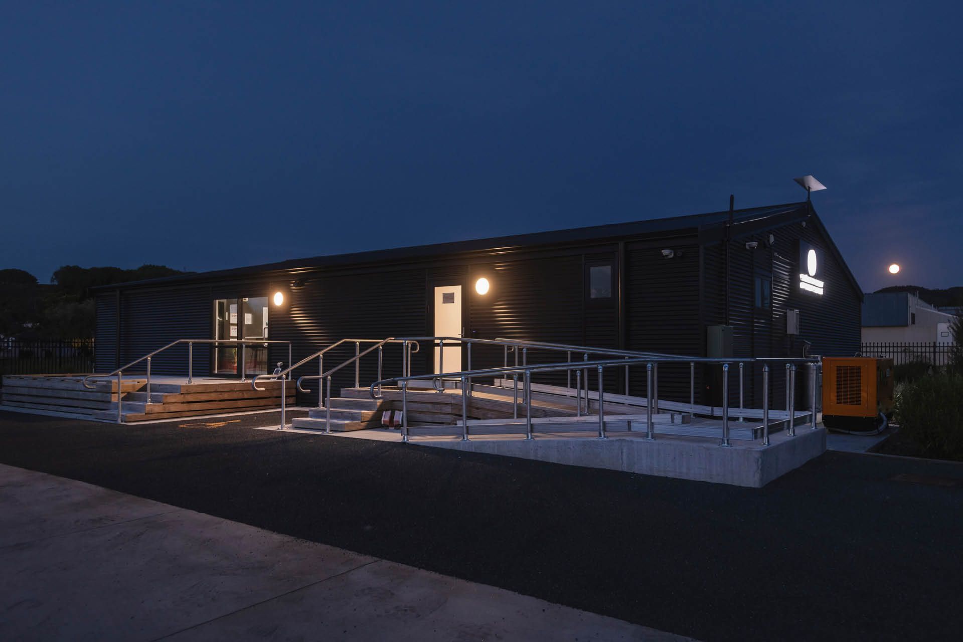 3Em-CentreSTR2802-E.jpg