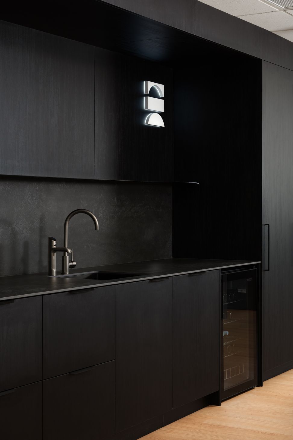 BR11915-Edit.jpg