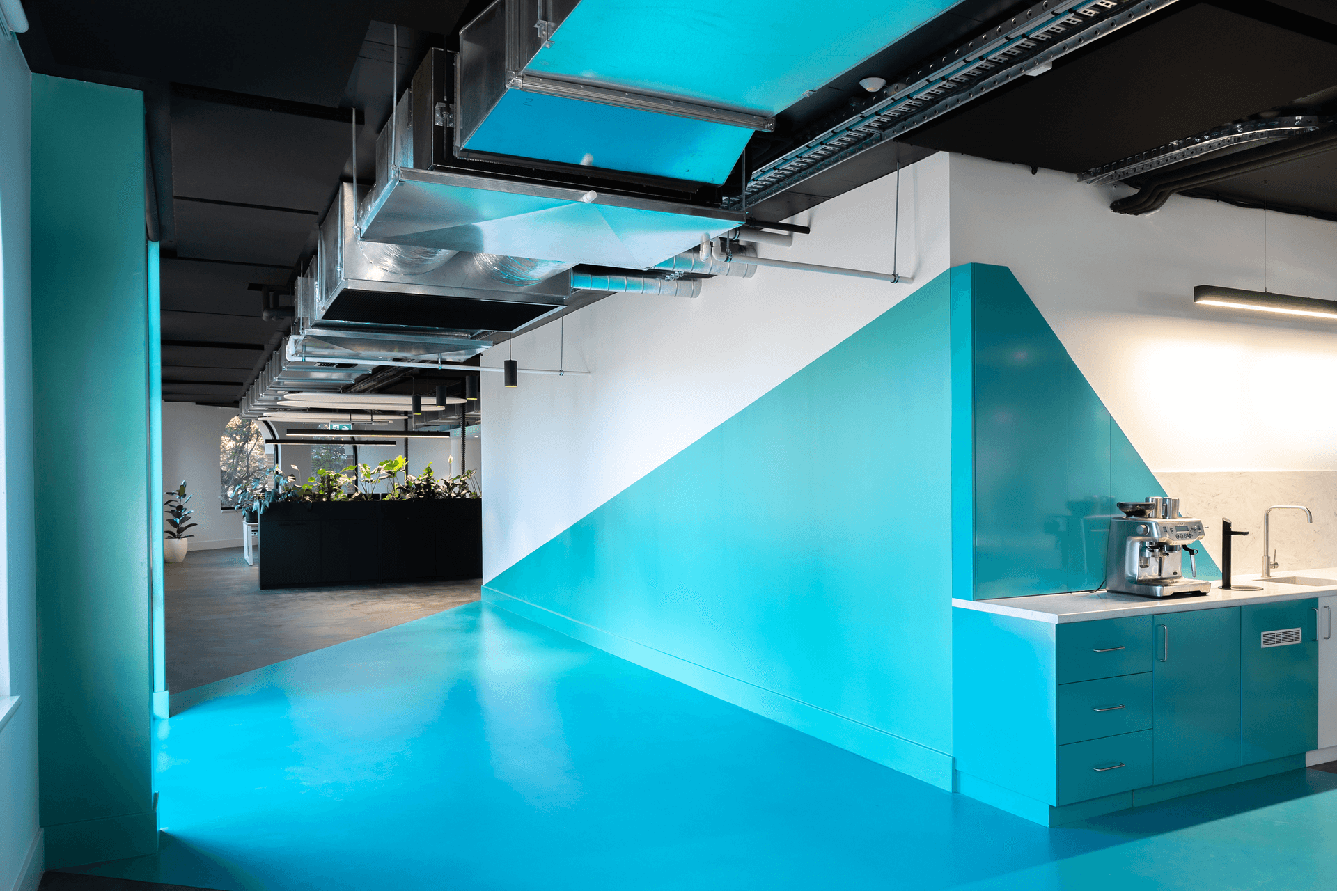 Photography: Andrew Purvis &amp; Unios Lighting