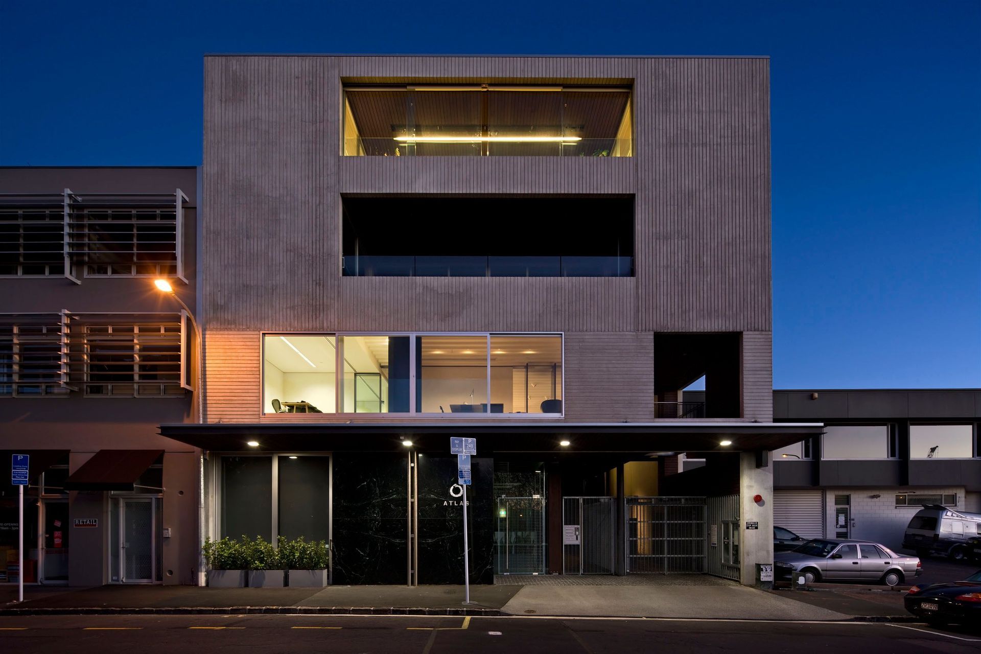 32 Drake Street