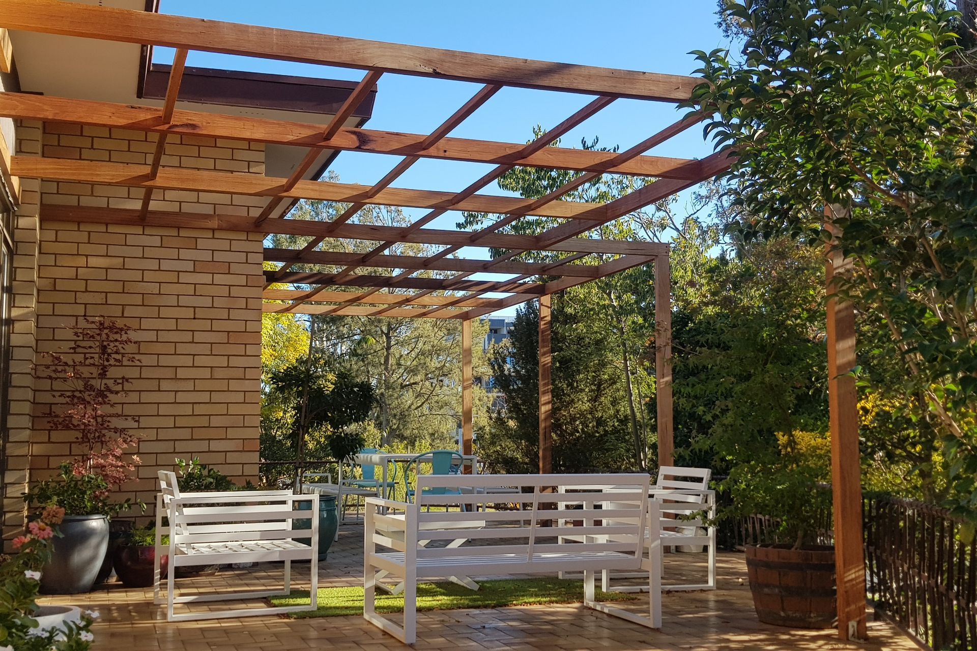 Mid-Century Pergola 