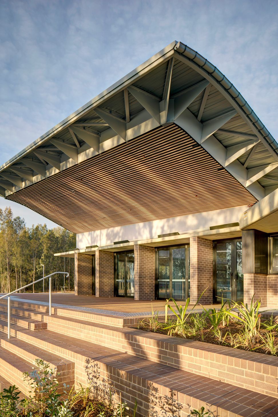 Woodcroft Neighbourhood Centre
