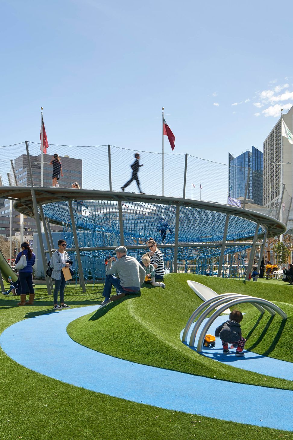 HelenDillerCivicCenterPlaygrounds04-v2.jpg