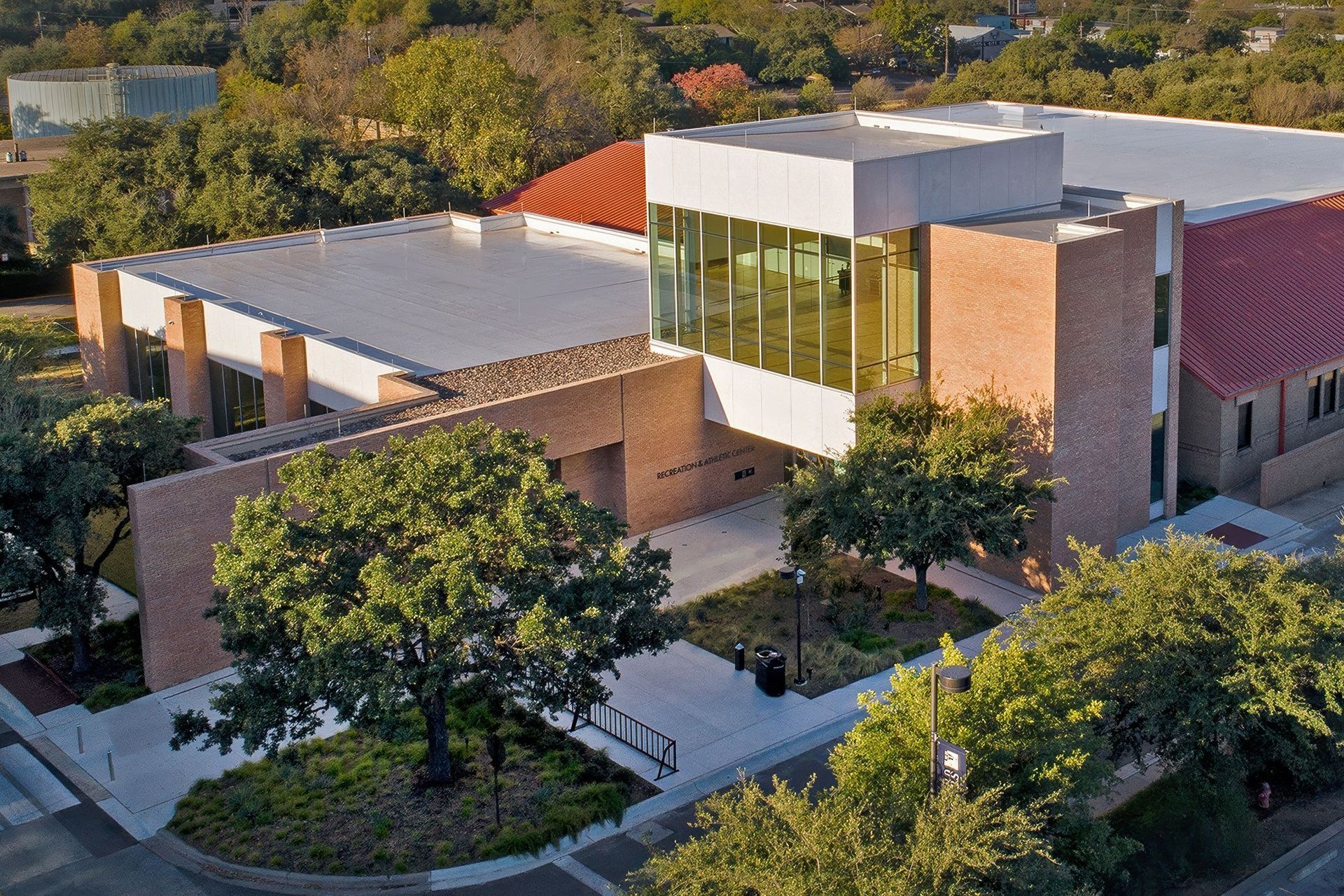 SEU-Rec-Center-Web-0SA-Edit-19-UNK.jpeg