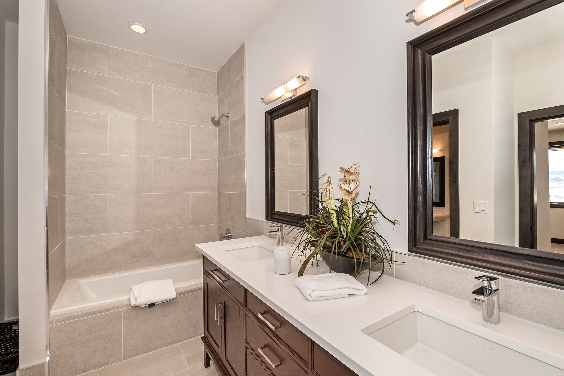 1003CoulterCreekRd-print-019-21-1003ColterCreekCarbondale-3936x2624-300dpi.jpg