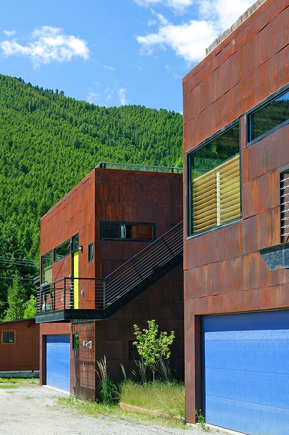Roof-Garden-031-Edit2-CUBES-VertSMsRGB.jpg