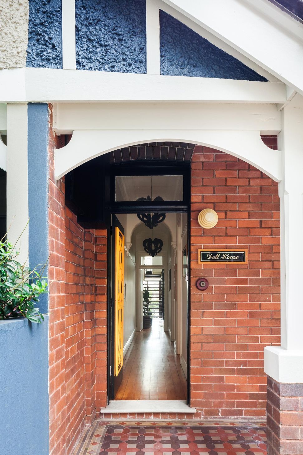 08-Matt-Day-Architect-Matt-Day-Randwick-House-Exterior-Existing-Semi-Detached-House.jpg