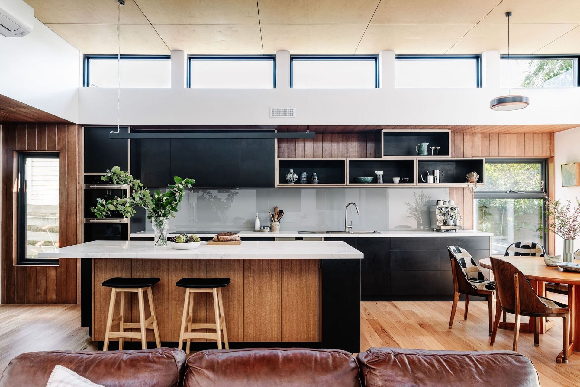 12-envirotecture-greenhousegrove-renovation-victoria-kitchen.jpg