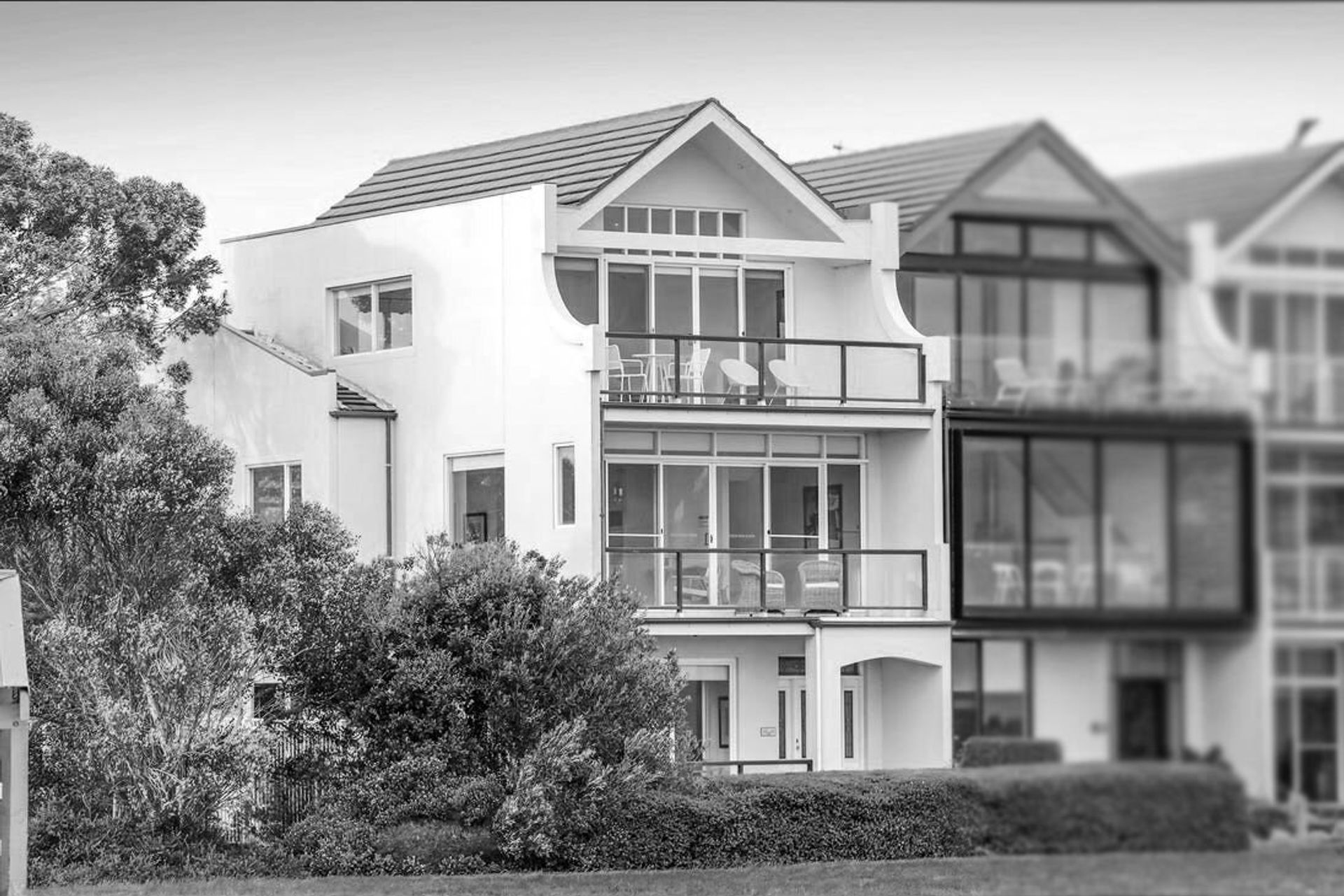 Beachy Modern House