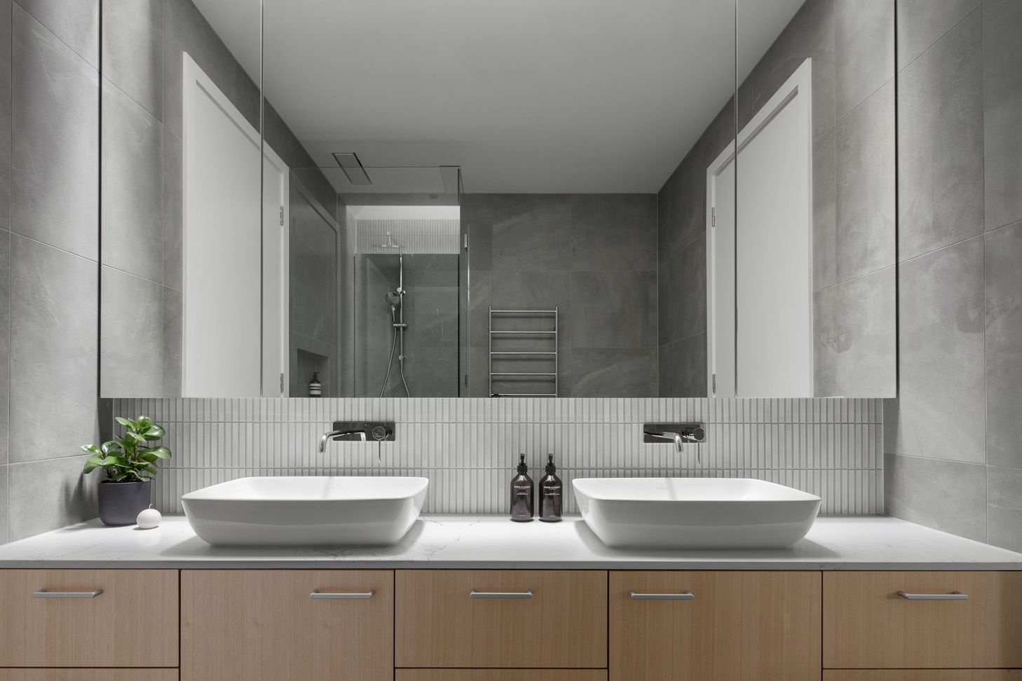 KJ-ArchitectureBay-PearlTatjana-Plitt0113.jpg