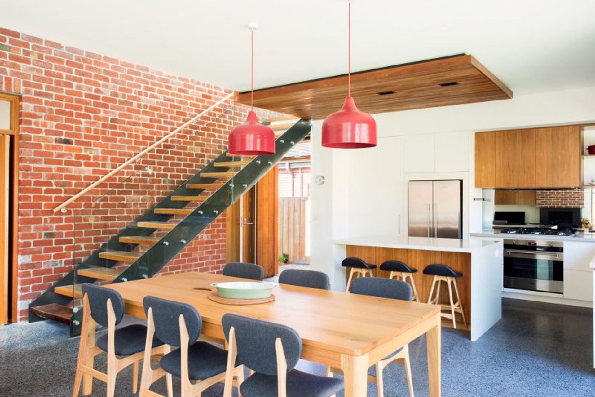 ELSTERNWICK HOUSE