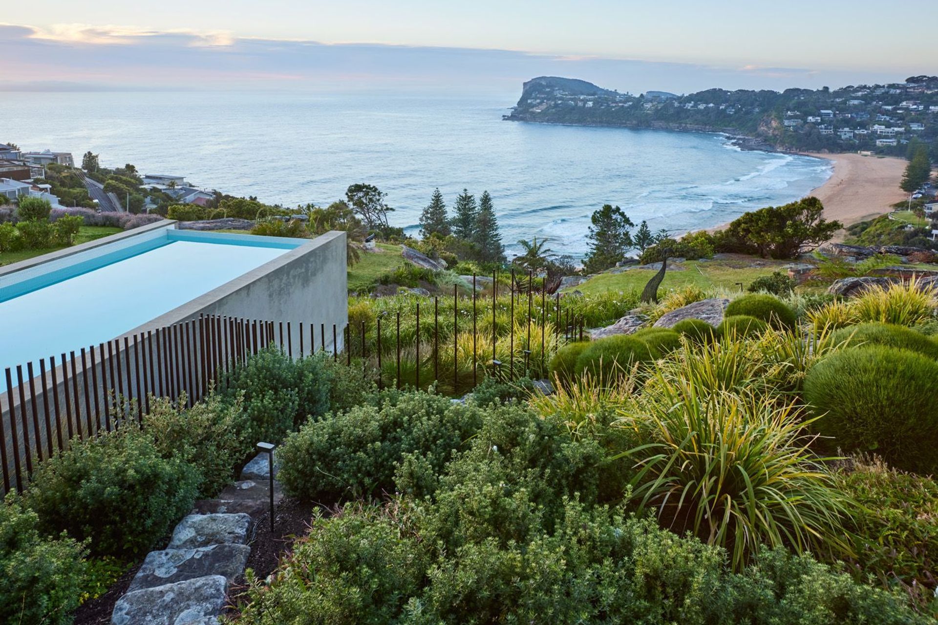 Outcrop House, Palm Beach