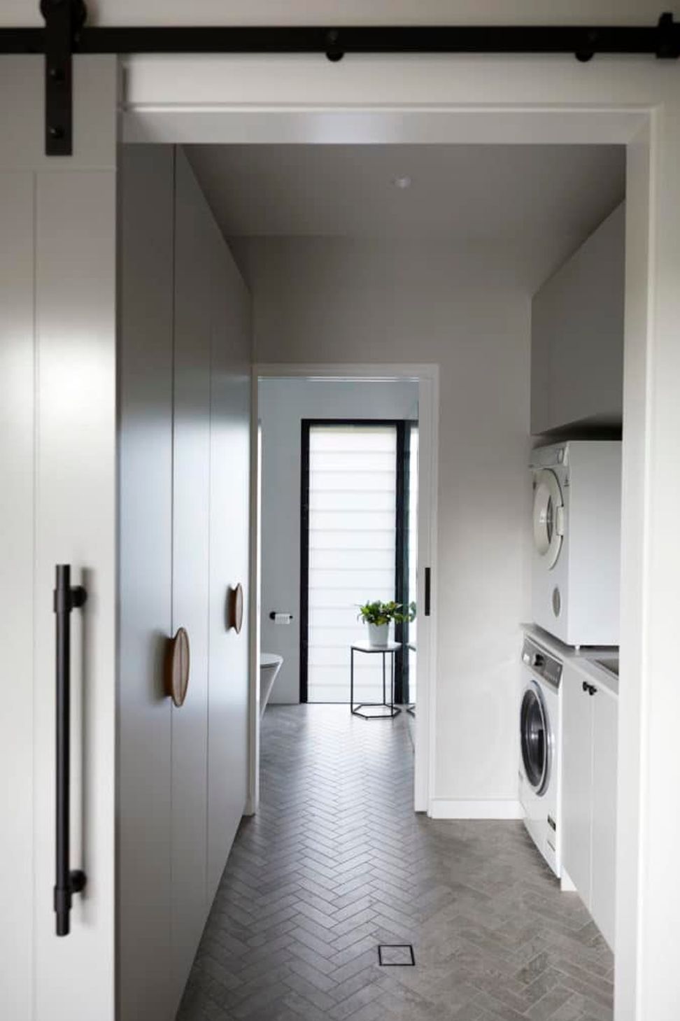 221221WaratahBuildingWingecarribeeStBerrima0072-676x1024.jpg