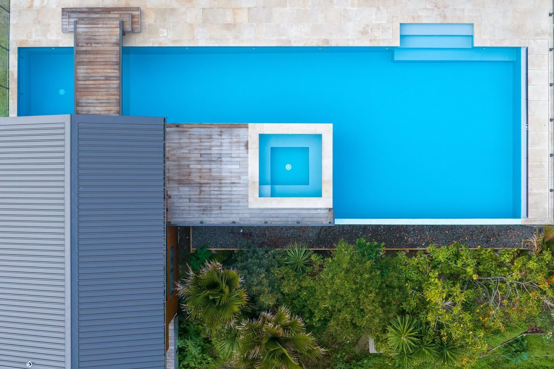 GreenhitheNewbuildDesignerPools4copy.jpg