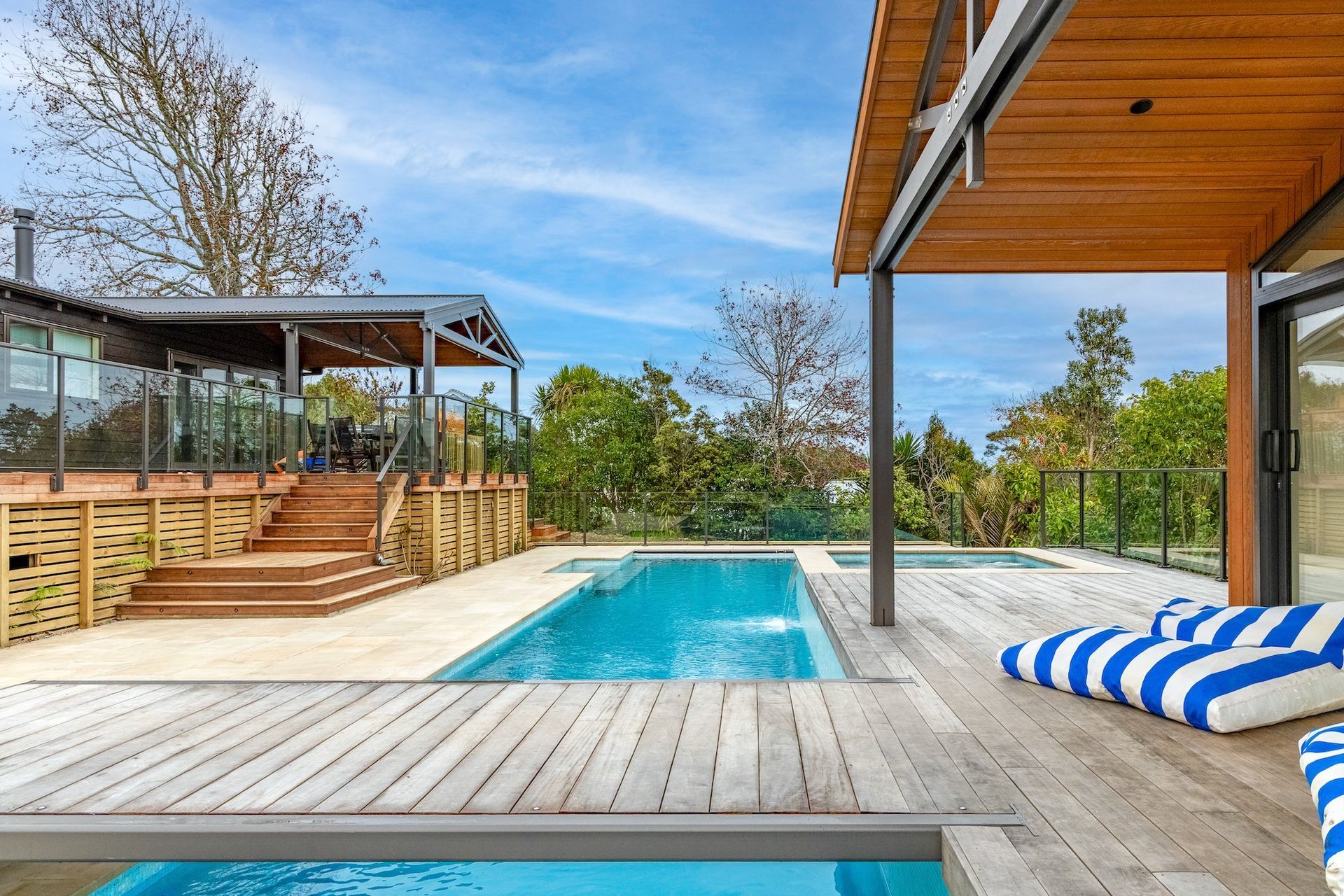 GreenhitheNewbuildDesignerPools6copy.jpg