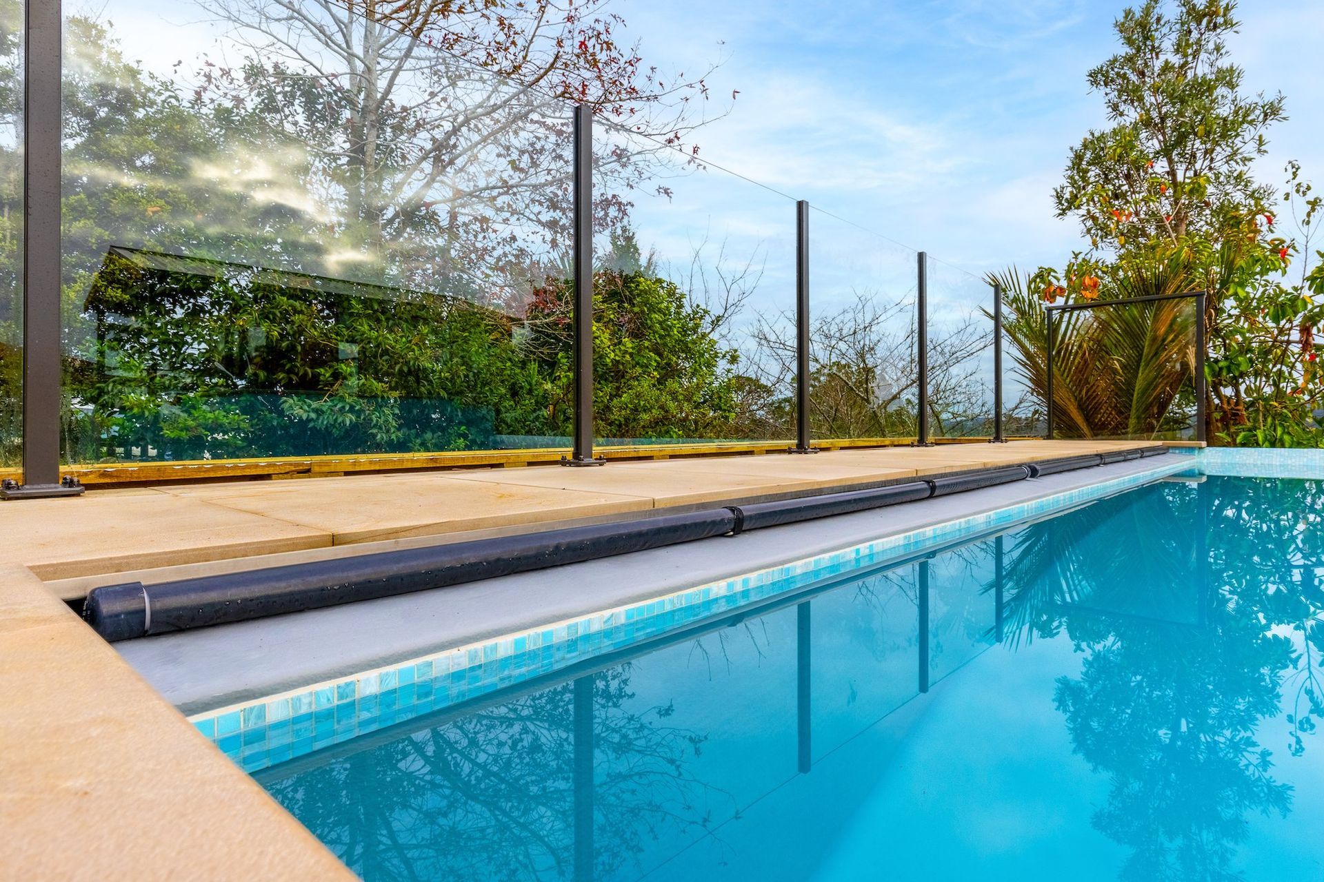 GreenhitheNewbuildDesignerPools8copy.jpg