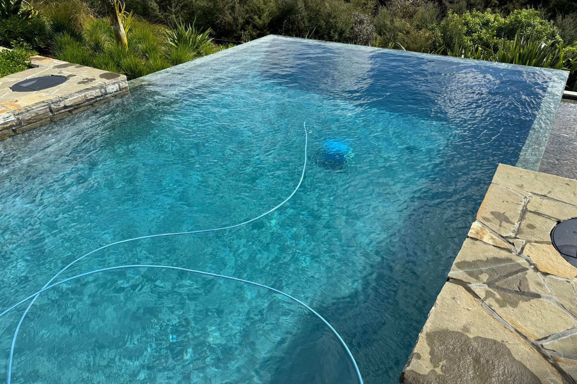 Gurus-Pool-18924.jpeg