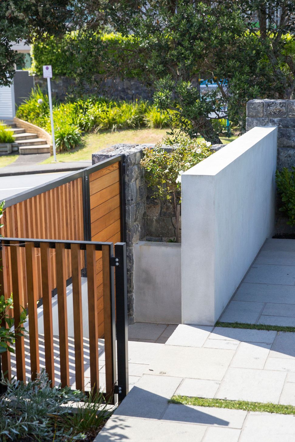 Takapuna Modern &amp; Private