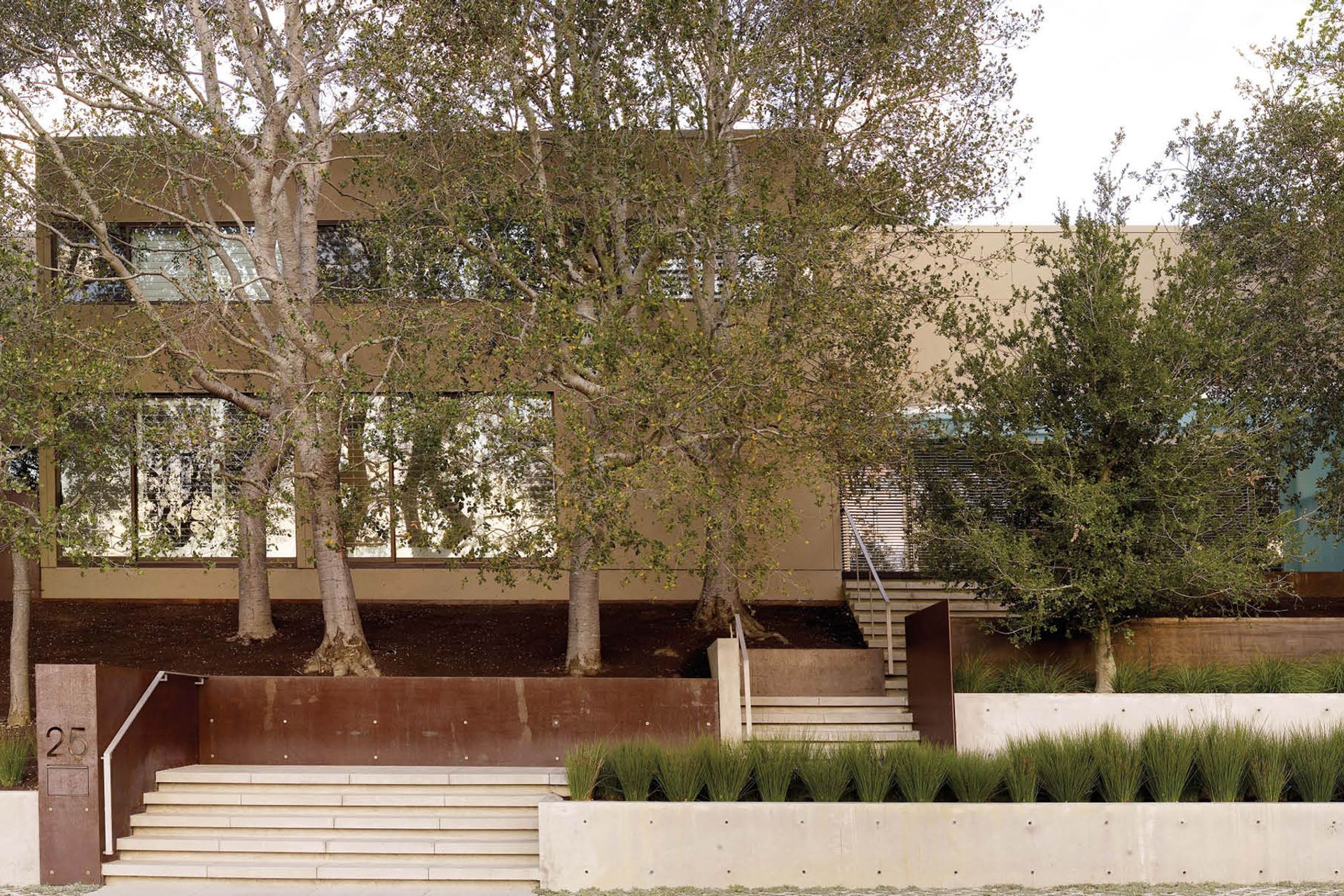 PeninsulaResidence02-v3.jpg