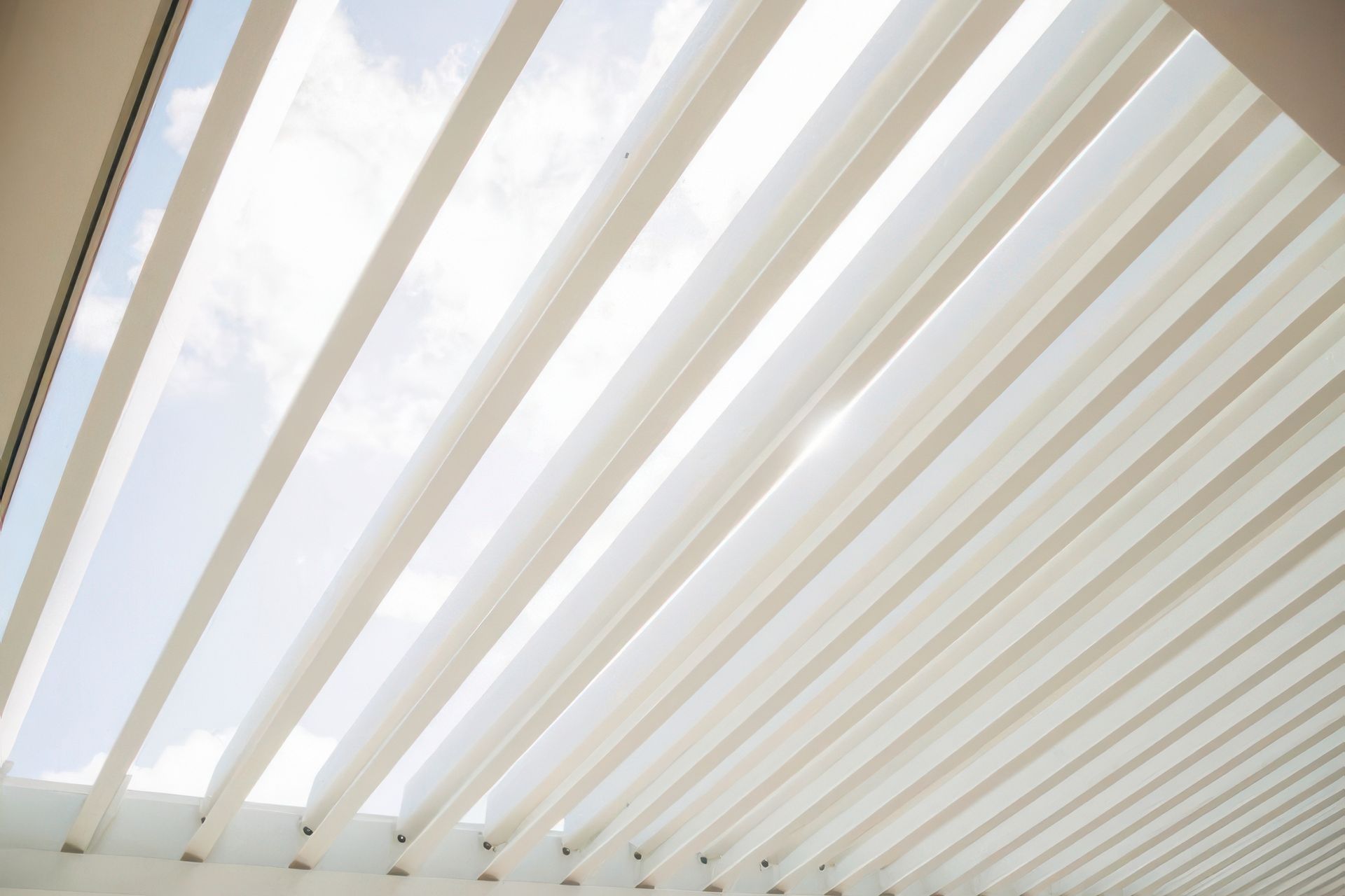 Renson-Camargue-FixScreen-Lineo-LED-Lighting-Grainger-Photos-Kat-Stanley-Cronulla-4-700x5001-1-gigapixel-low-resolution-v2-4x.jpeg
