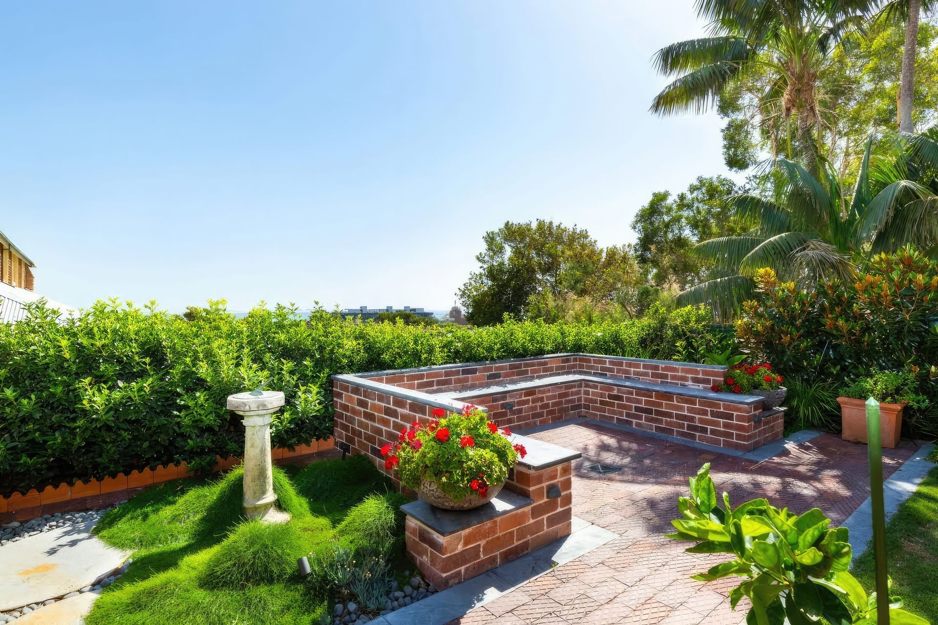 upLandscape-design-Newcastle-The-Hill-6-1024x683-fix-standard-scale-200x.jpg