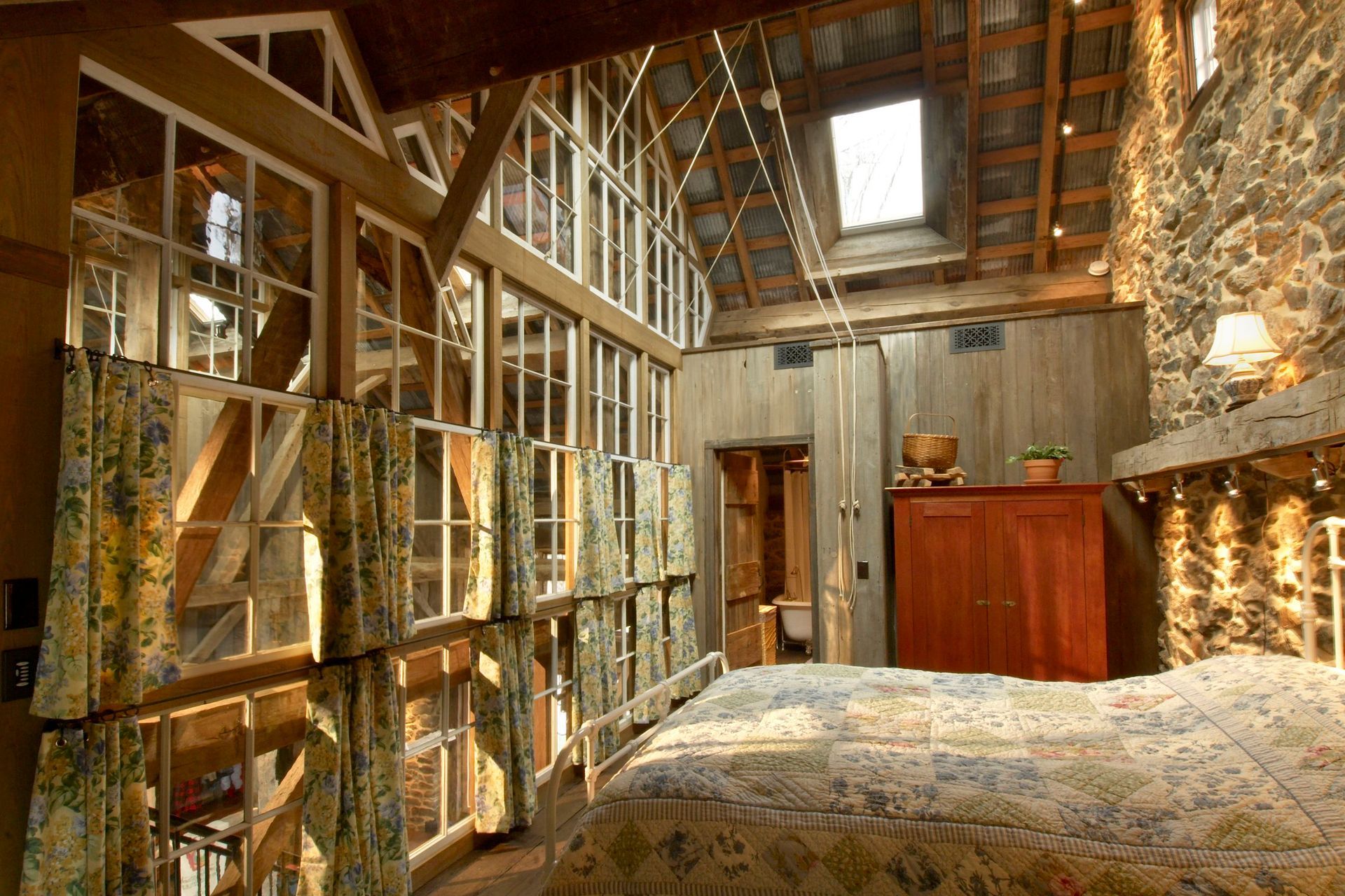 2ndbedroom-07.jpg