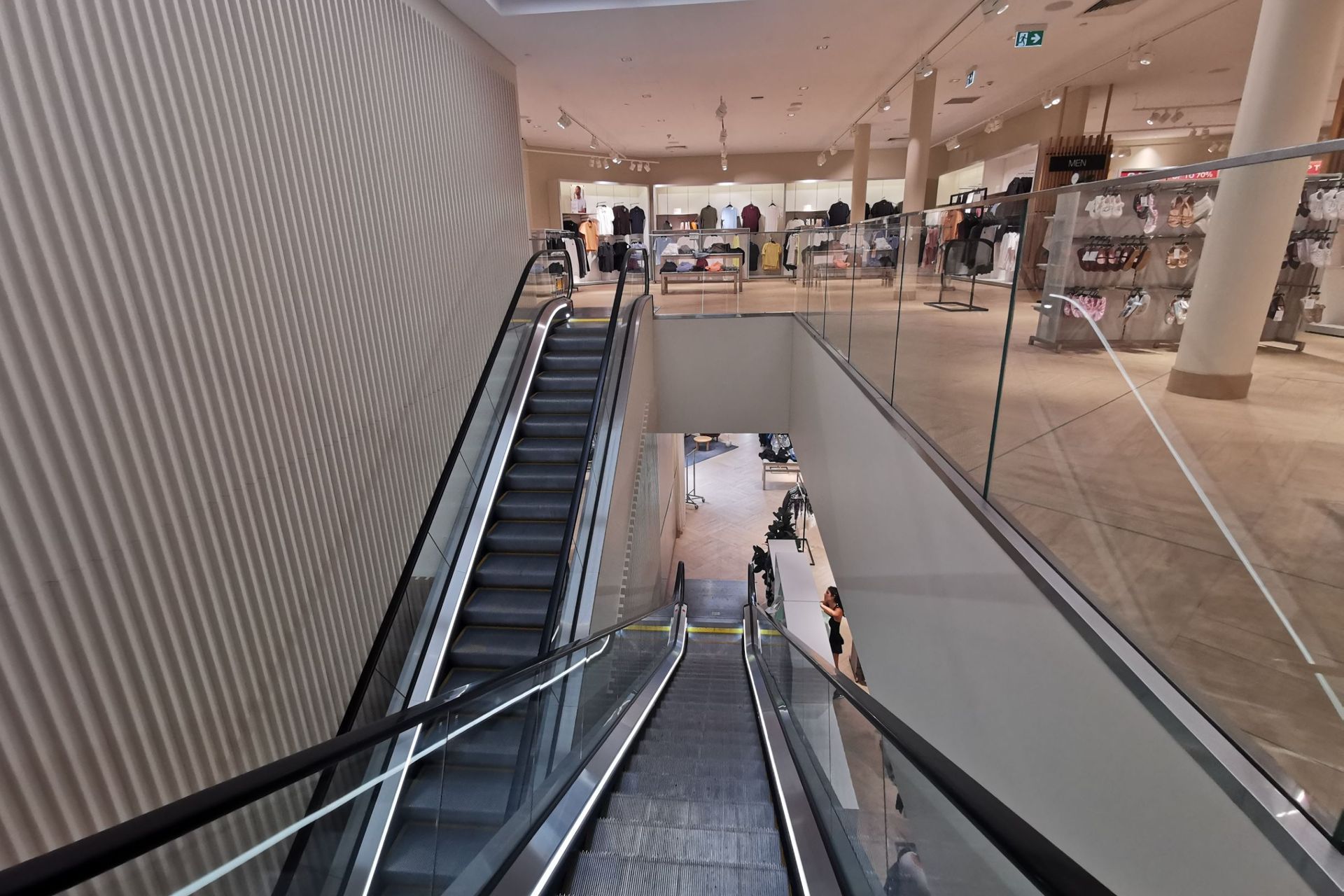 H&amp;M Westfield New Market